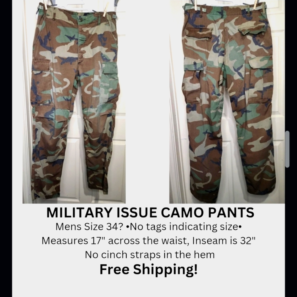 Mens cargo style camo pants